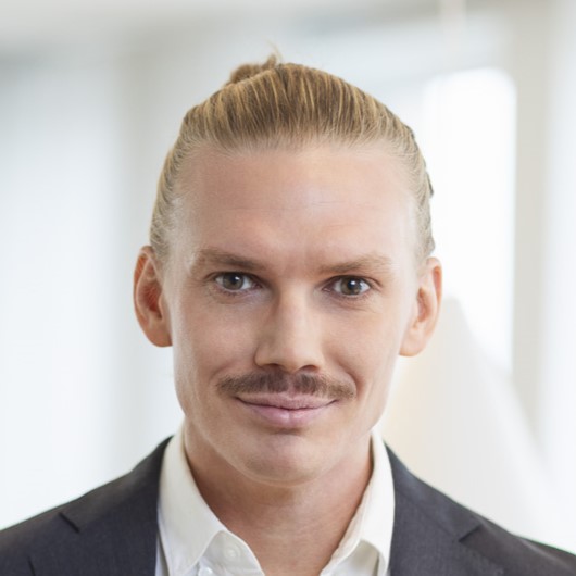 Philip Strådal (föräldraledig) 